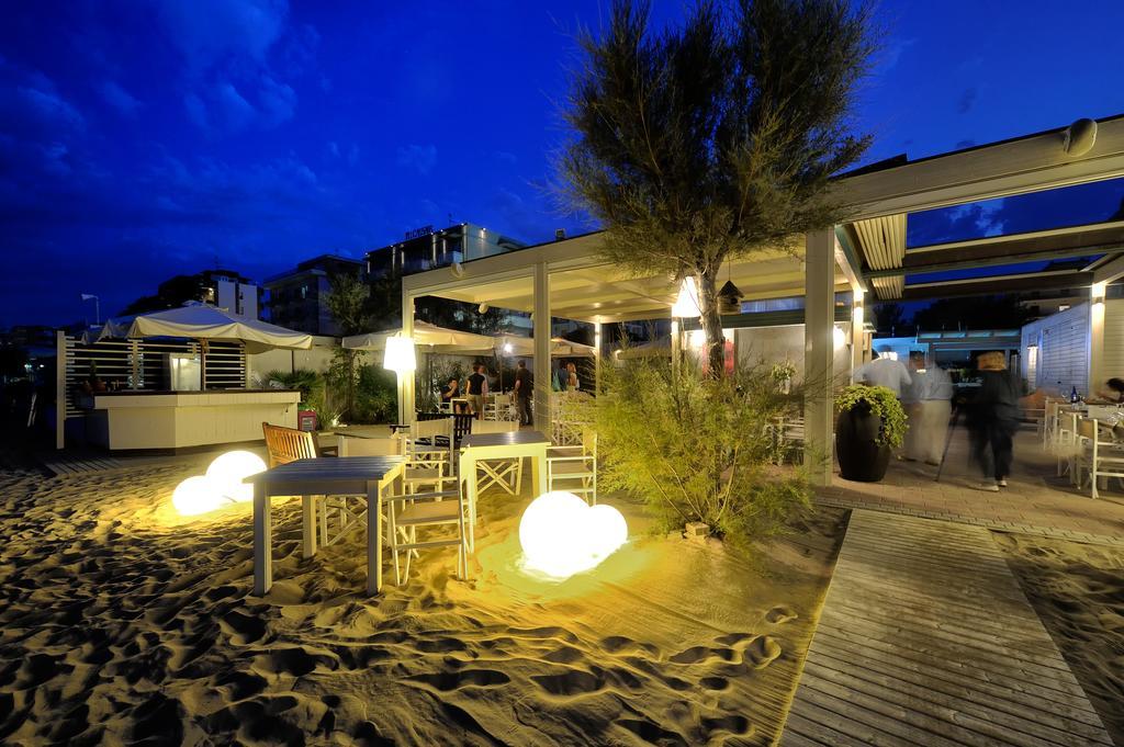 Hotel Caesar Lido Di Savio Exterior photo
